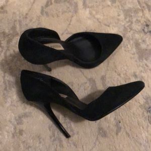 Black Steve Madden Pumps